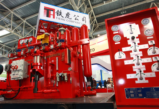 鐵虎石油機(jī)械攜多款防噴器及裝置參展cippe(圖1) 鐵虎石油機(jī)械攜多款防噴器及裝置參展cippe(圖1)