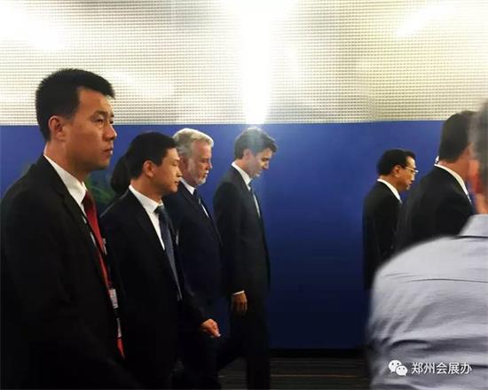 詩書氣度 家國情懷——訪振威展覽股份董事長張學(xué)山(圖4) 詩書氣度 家國情懷——訪振威展覽股份董事長張學(xué)山(圖4)